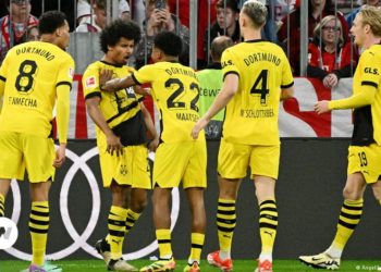 Bundesliga: Dortmund earn shock win at Bayern Munich