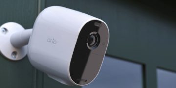How I use an Arlo camera to secure my hotel stays