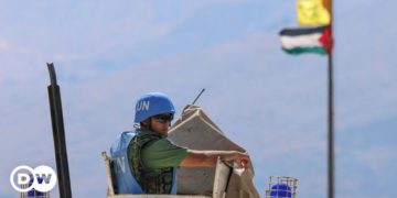 Israel denies attacking UN observers in Lebanon