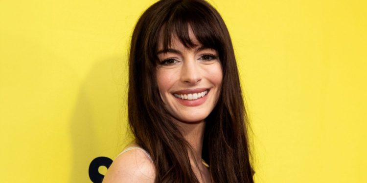 Anne Hathaway Recalls Audition Where She Had To Make Out With 10 Guys “it Sounded Gross” Dnyuz 7330