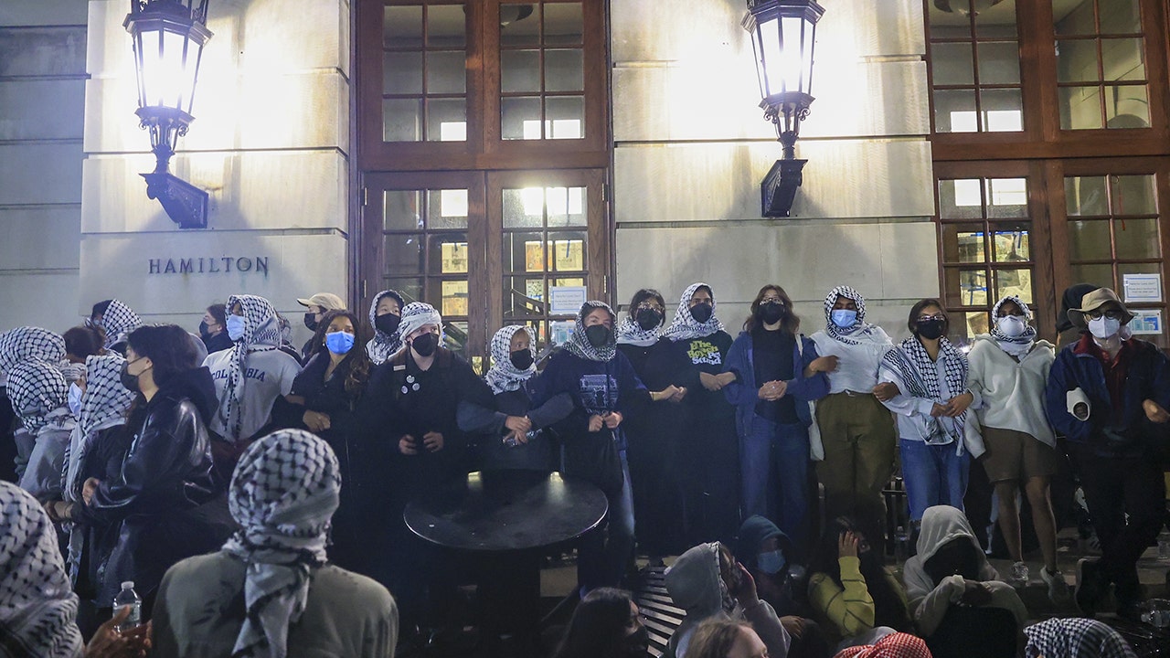 Antisemitic riot at Columbia reaches boiling point as agitators take