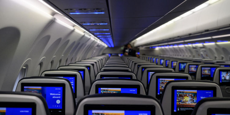 United Airlines passengers to see targeted ads on seat-back screens – DNyuz