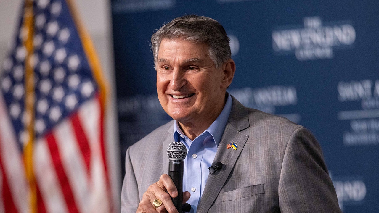 Manchin considers reregistering as Democrat to run for president DNyuz