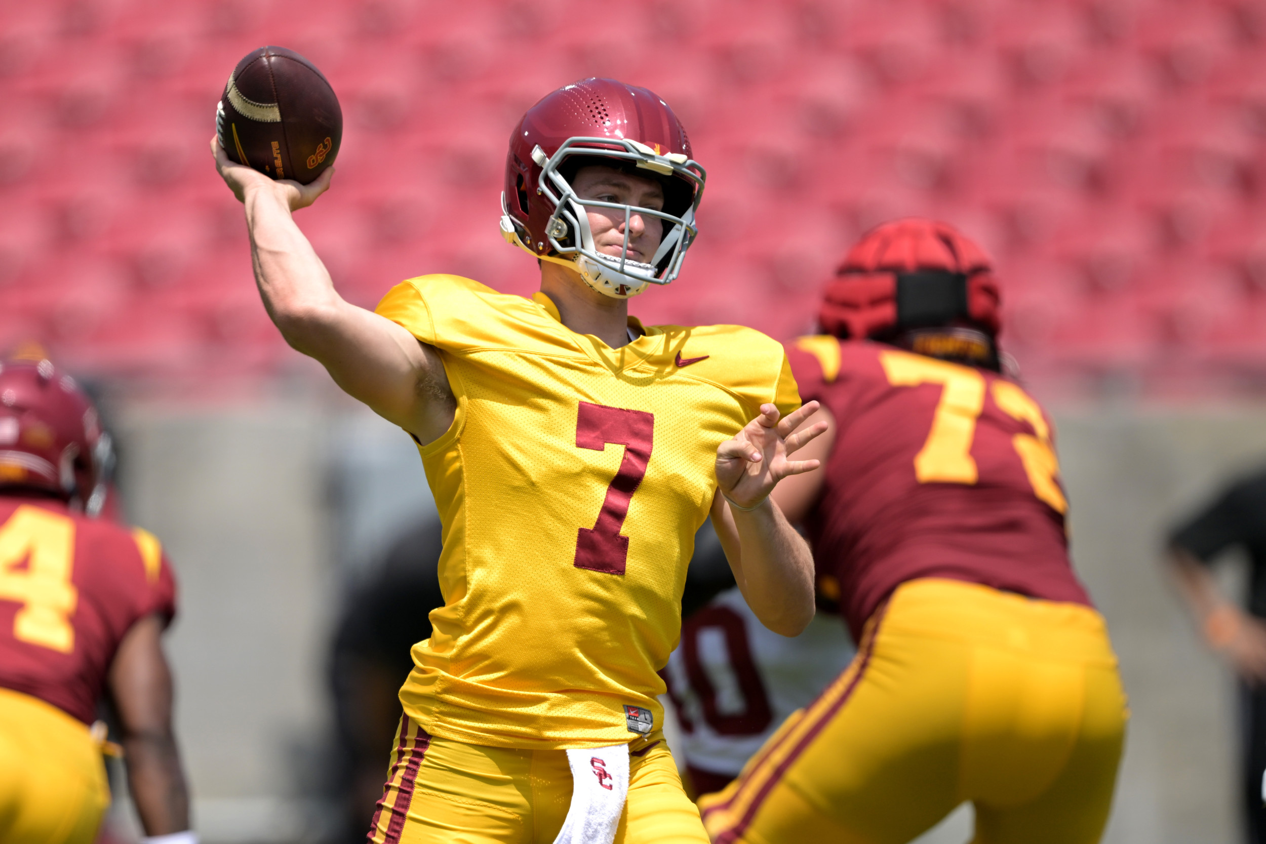 USC vs. LSU ATS Pick, Predictions and Odds for Early Top25 Clash DNyuz