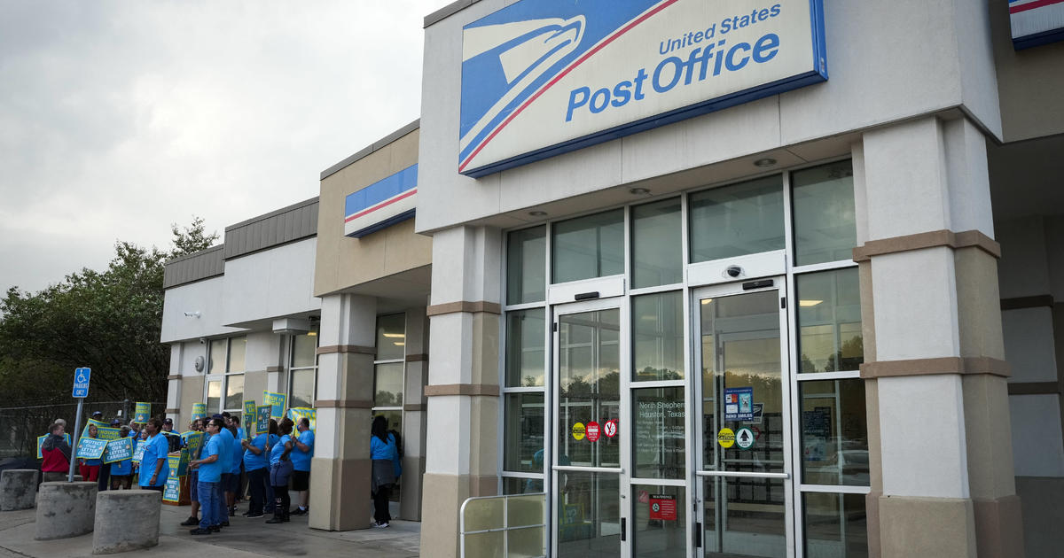 mail carriers reach tentative contract with usps