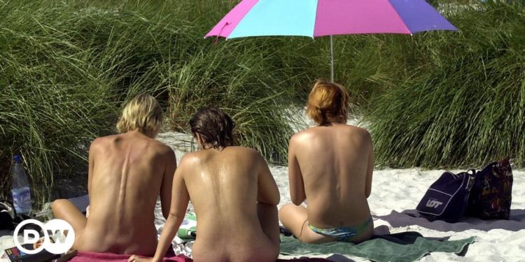 Nudism Is the curtain being drawn on nudism in Germany? – DNyuz