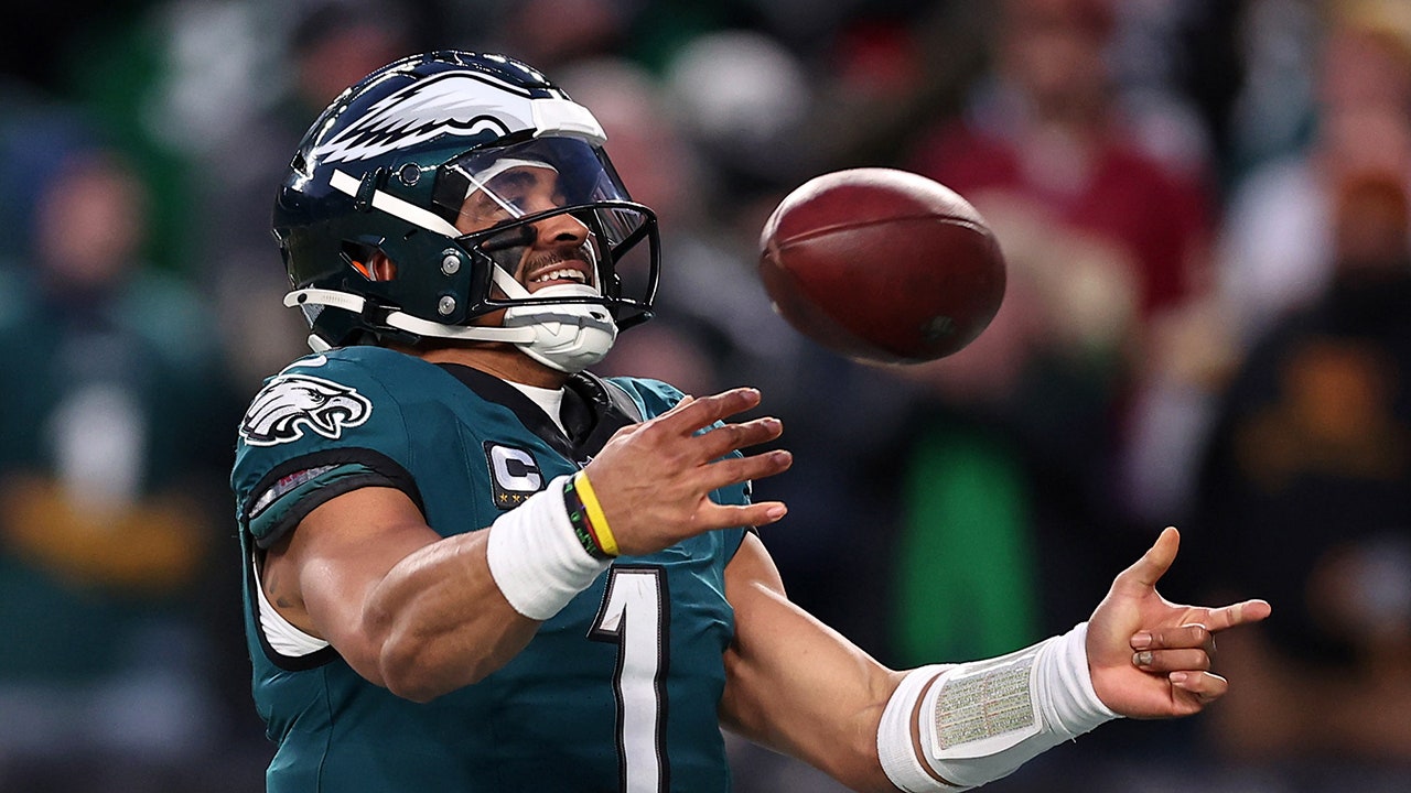 Eagles pummel Commanders, punch ticket to Super Bowl LIX with NFC