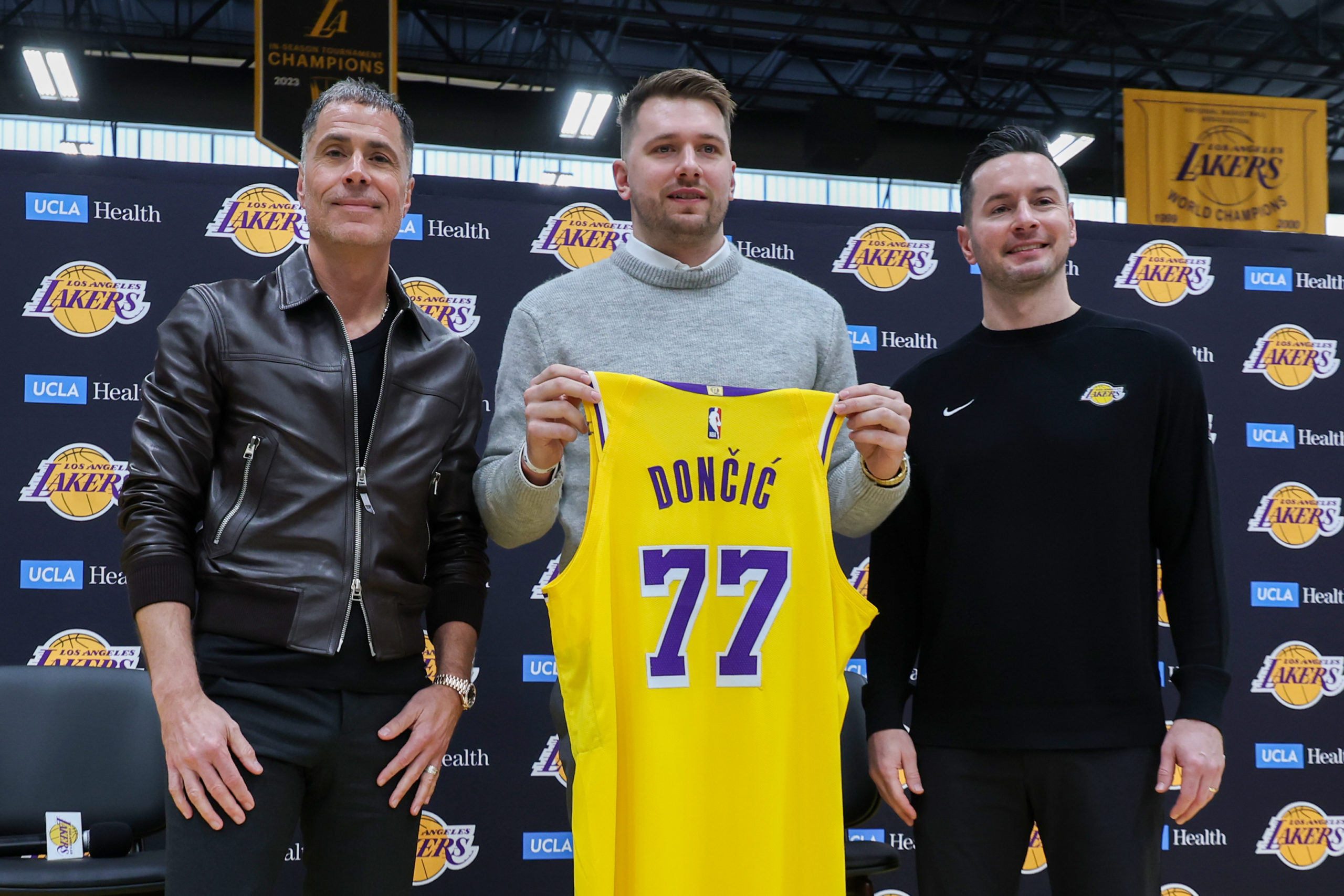 luka doncic nike swingman jersey