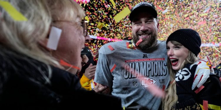 travis kelce super bowl history