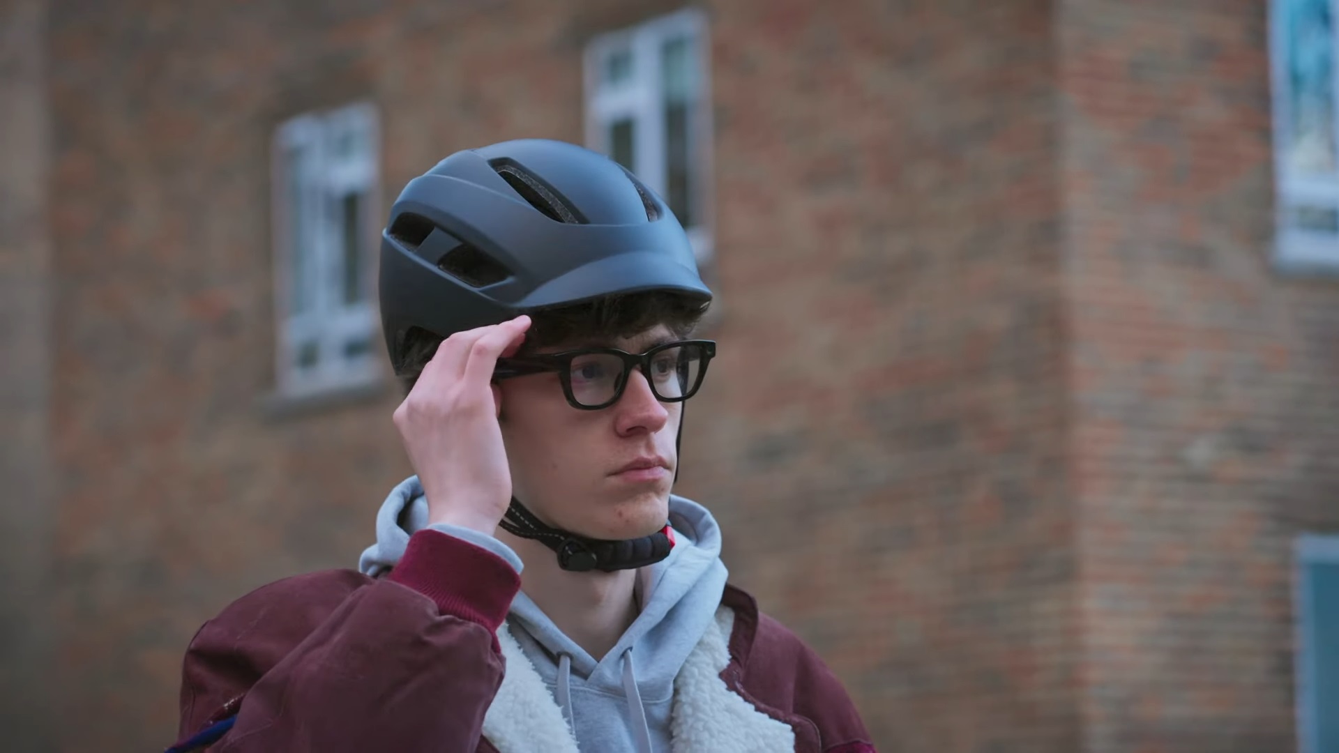 Google is hinting at AI-powered smart glasses.