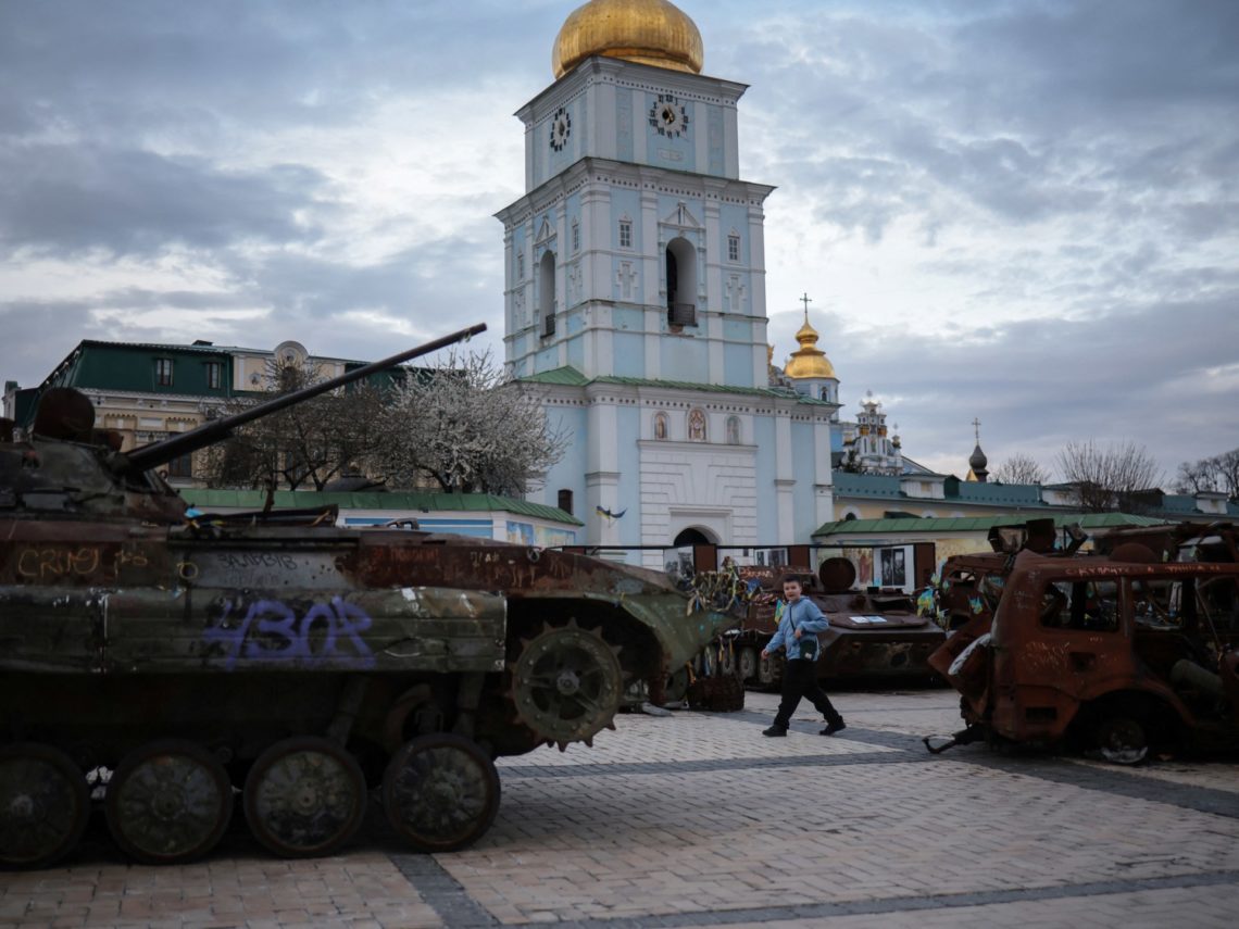 ‘The Russian military is not this unstoppable machine’: Historian