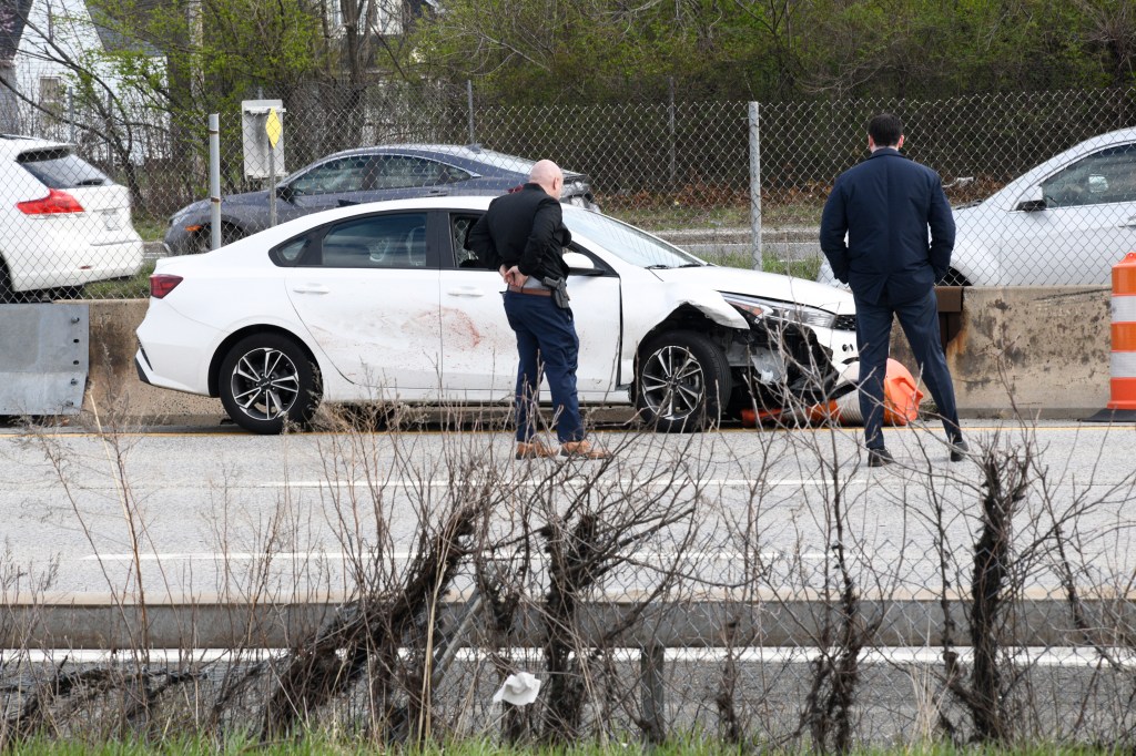 Tuesday April 15, 2025
Bay Shore, Long Island, NY
Fatal pedestrian
Westbound Sunrise Highway at the Bay Shore Mall.