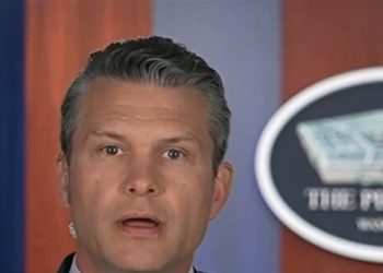 Hegseth Defiant in Response to Signal Chat Controversy: ‘If People Don’t Like It, They Can Come After Me’