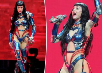 ‘Insufferable’ Katy Perry roasted by fans for space-inspired tour outfit: ‘Desperate attempt to stay relevant’