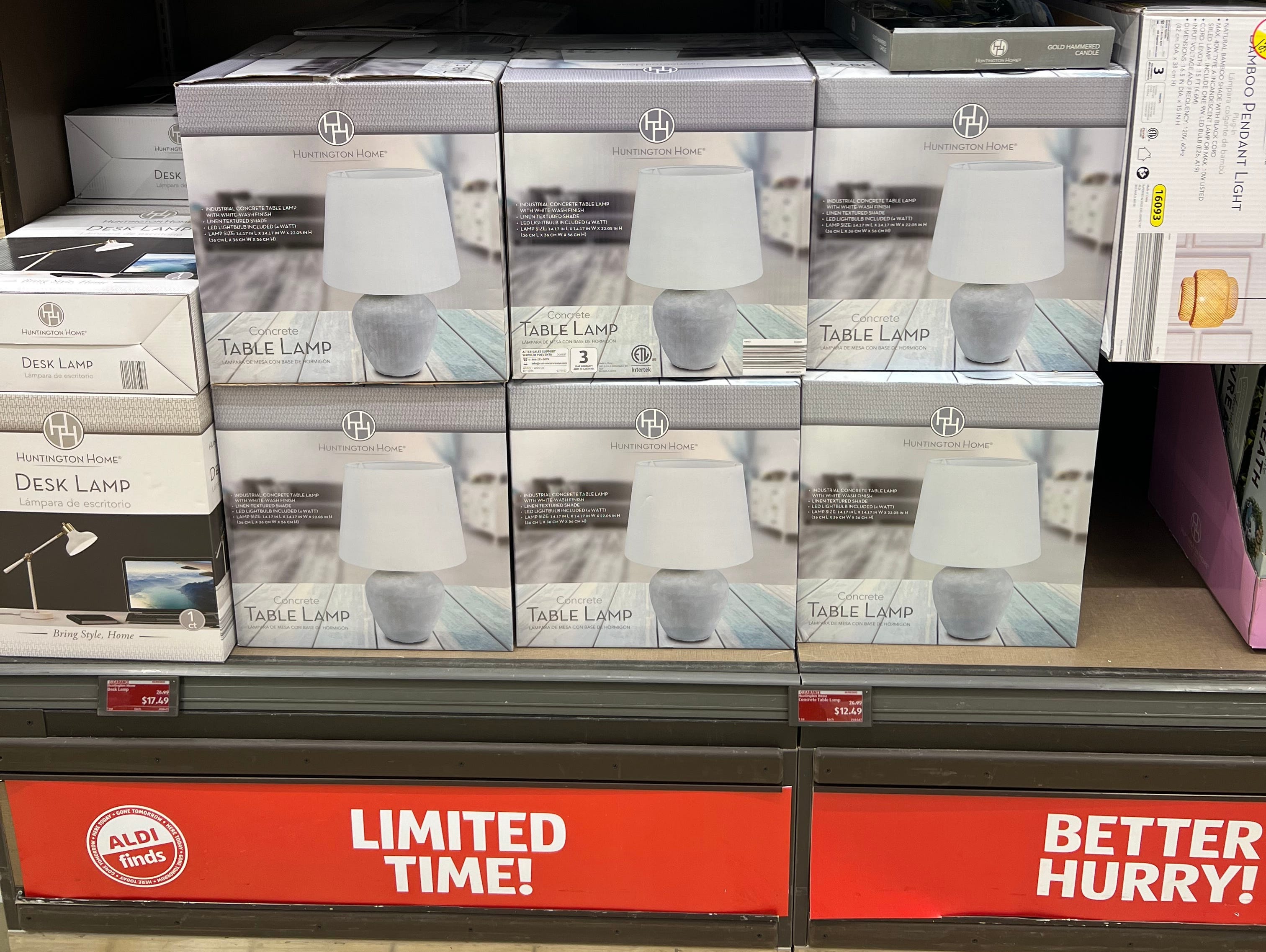 AldiFinds section with "Limited Time" signs below items
