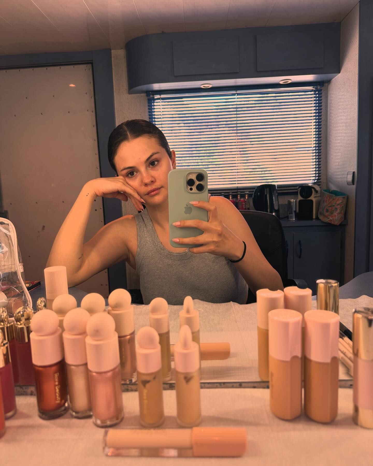 A mirror selfie of Selena Gomez