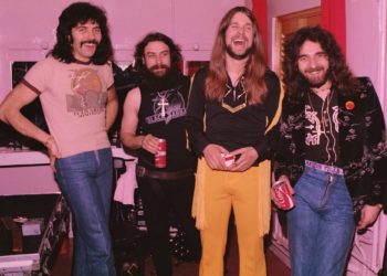 3 Rock Bands From the ’70s That Could Be Considered Grunge