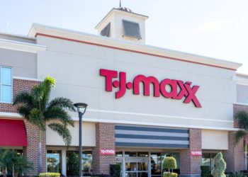 6 home-decor items you should always buy at T.J. Maxx, according to an interior decorator
