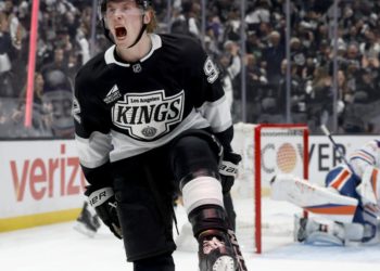 Adrian Kempe scores twice as Kings take 2-0 series lead over Edmonton