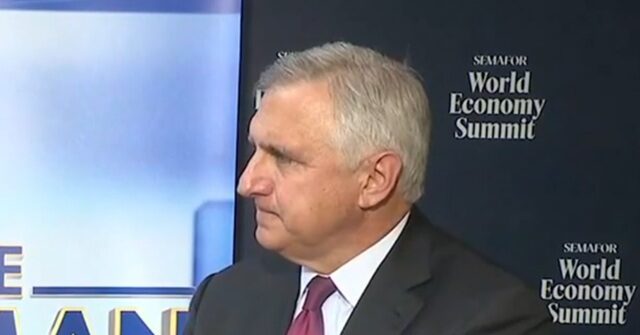 Amgen CEO Robert Bradway Touts Trump Tax Policy in Billion-Dollar Investment Announcement