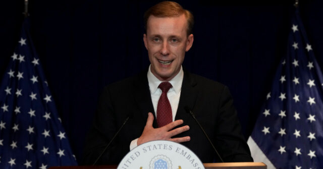 Biden Security Advisor Jake Sullivan Protested by Harvard Pro-Palestinian Activists