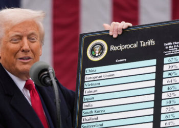 China Threatens U.S. with Retaliation If Trump Keeps Tariffs