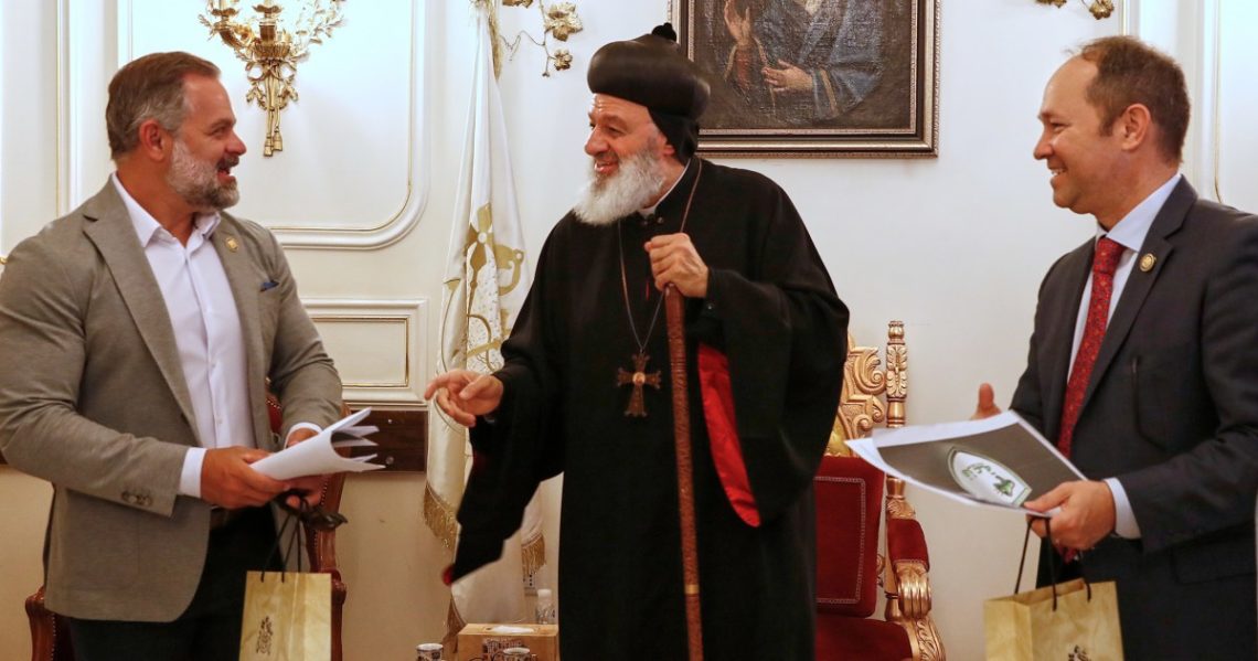 Congress members pay an unofficial visit to Syria as U.S. mulls sanctions relief