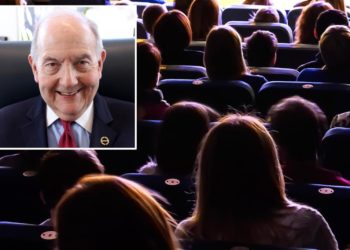 Conn. lawmaker wants theaters to post both trailer, movie start times