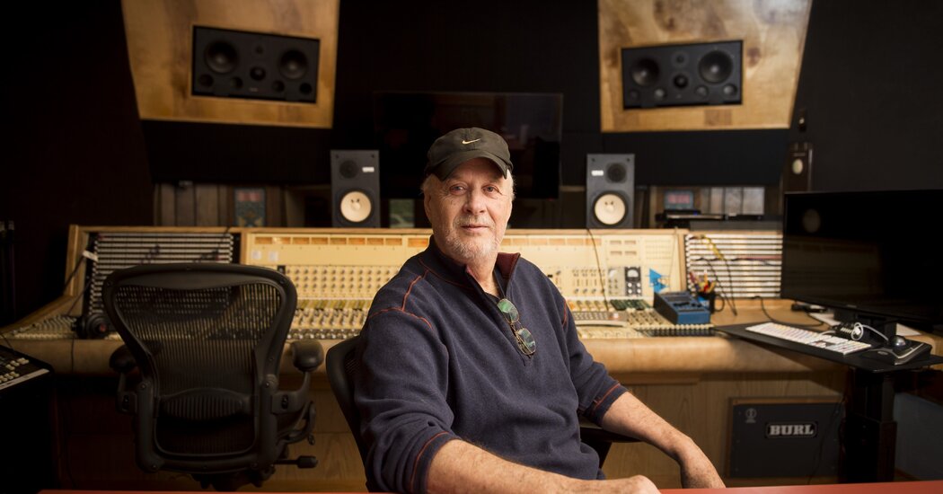 David Briggs, a Music Force in Alabama and Nashville, Dies at 82