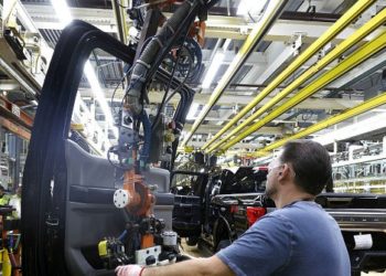 Ford CEO: Tariffs Give Us ‘Better Chance’, But Must Work Out Details on Parts
