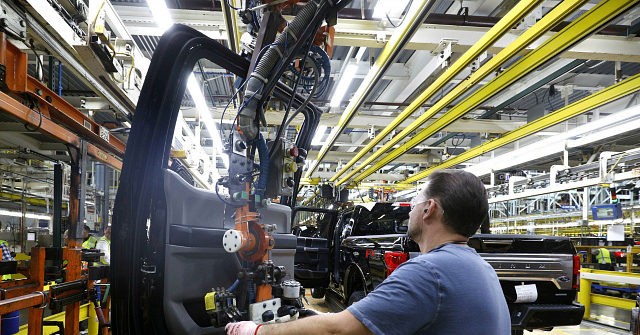 Ford CEO: Tariffs Give Us ‘Better Chance’, But Must Work Out Details on Parts