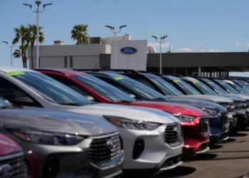 Ford halts shipments of  F-150s, other models to China to avoid tariffs: report