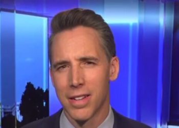 Hawley: Verizon, Others Have Allowed China to ‘Breach’ U.S. Comms Infrastructure, Allows Chinese to Listen in on Calls