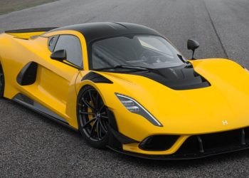 Hennessey Unleashes 2,031 HP Venom F5 Evolution Hypercar