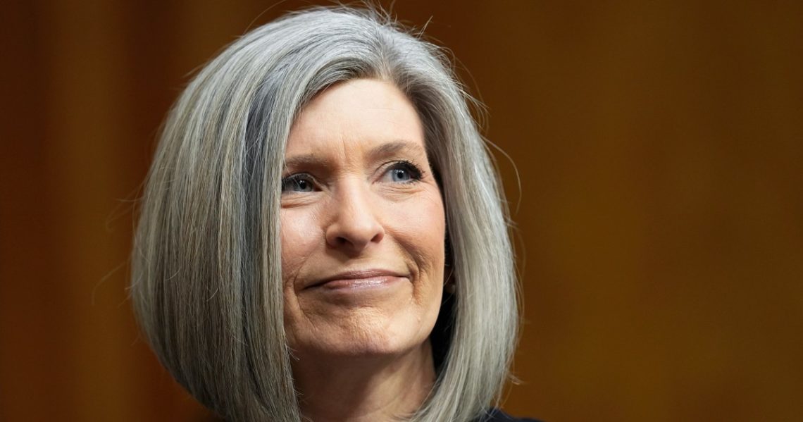 Iowa Sen. Joni Ernst gets her first Democratic challenger for 2026