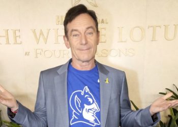 Jason Isaacs Says Duke Wanted “To Go Viral” With ‘White Lotus’ Criticism: “Faintly Amusing”