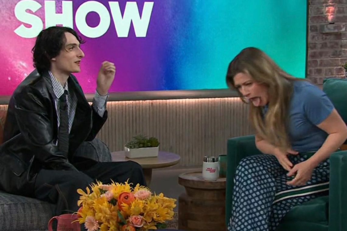 Kelly Clarkson Tells Finn Wolfhard All About Her “Horrible” First Kiss: “It Was Like He Was Searching For Something”