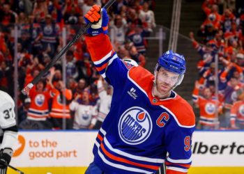 Kings fail to stop another Oilers comeback, losing in Game 4 OT heartbreaker