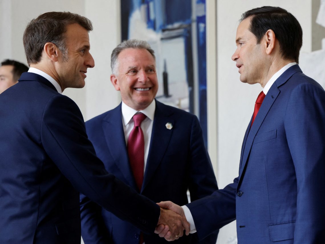 Macron hails Paris talks with top US officials on ending Ukraine war