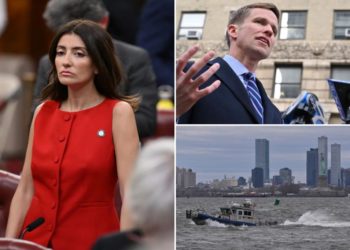 NYC Council passes bills to crack down on helicopter tours, add new gender option to city documents