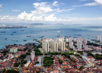 She’d dreamed of retiring in Malaysia for years. At 58, she packed up her life in New Zealand and went for it.