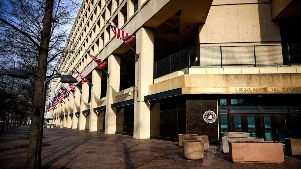 The FBI Agent Who Accidentally Became a Hero for the Trump Resistance