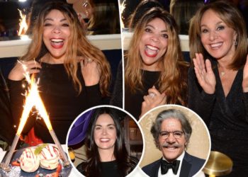 Wendy Williams seen dancing at NYC eatery as crowd yells ‘Go Wendy!’