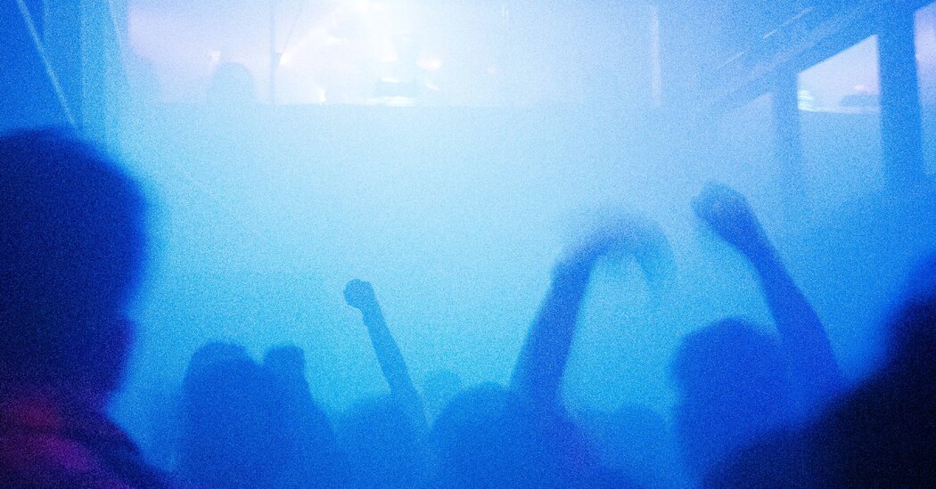 Why Are These Clubs Closing? The Rent Is High, and the Alcohol Isn’t Flowing.