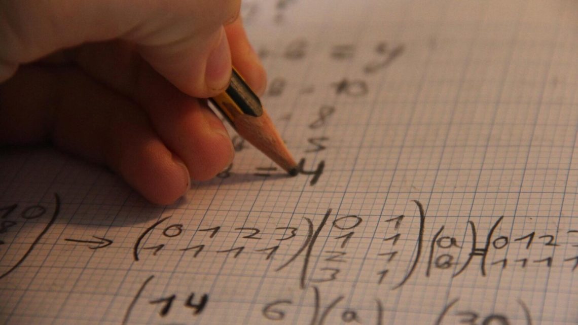 Why are so many Arizona students struggling to pass state science tests?