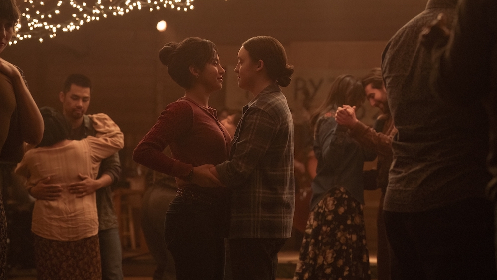 ‘The Last Of Us’ Creators Discuss Season 2 Premiere & Tee Up What’s To Come: “So Much Of The Season Is About Consequence”