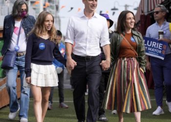 ‘The vibe shift is’ real. San Francisco Mayor Daniel Lurie becomes his hometown’s hype man