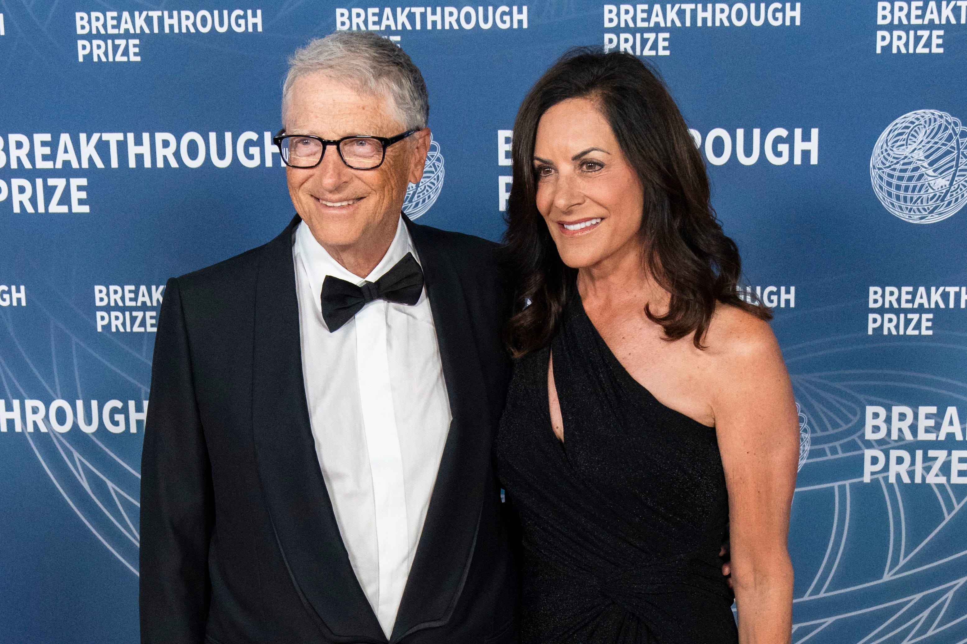 Bill Gates and Paula Hurd at the Breakthrough Prize Ceremony.