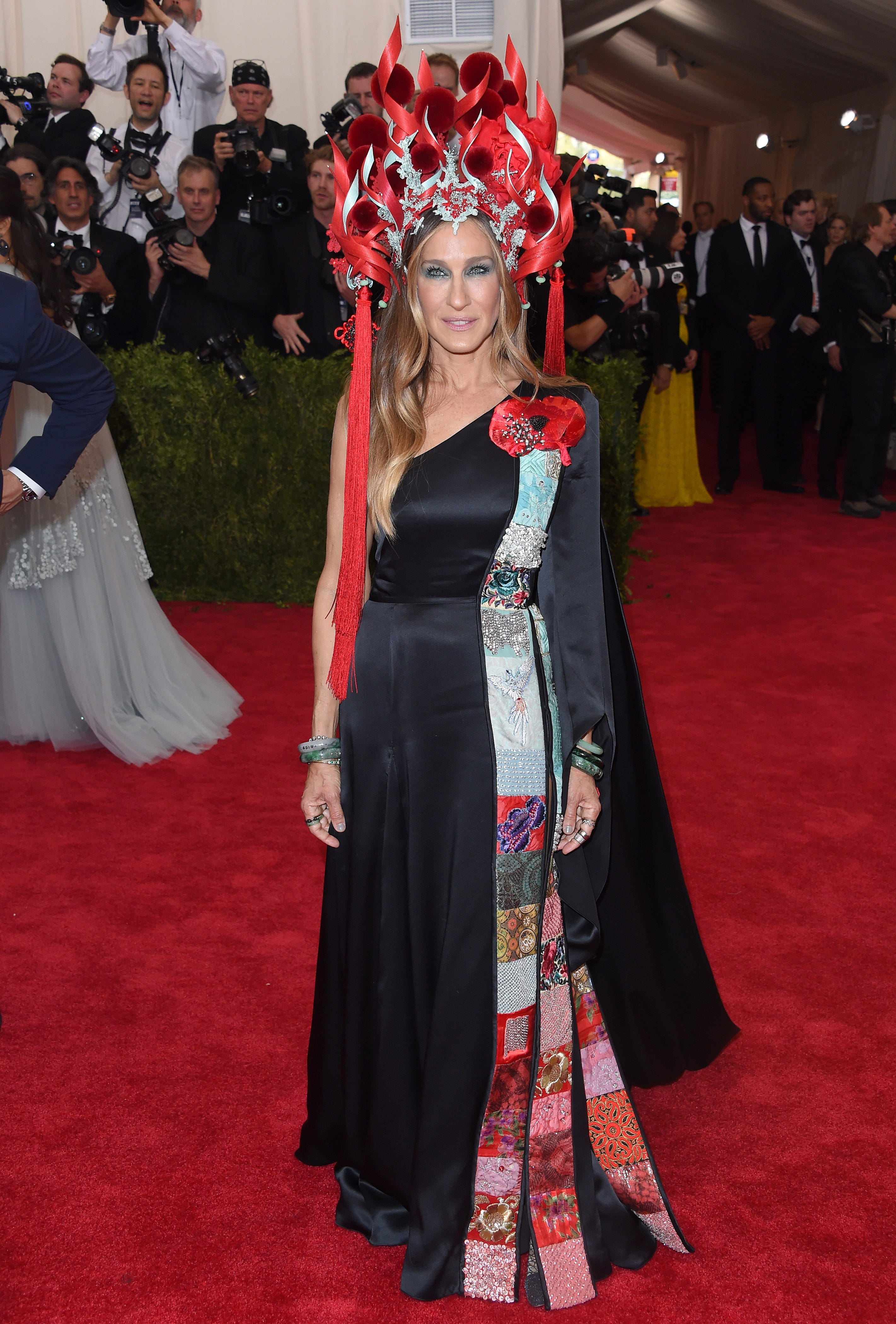 Sarah Jessica Parker attends the 2015 Met Gala.