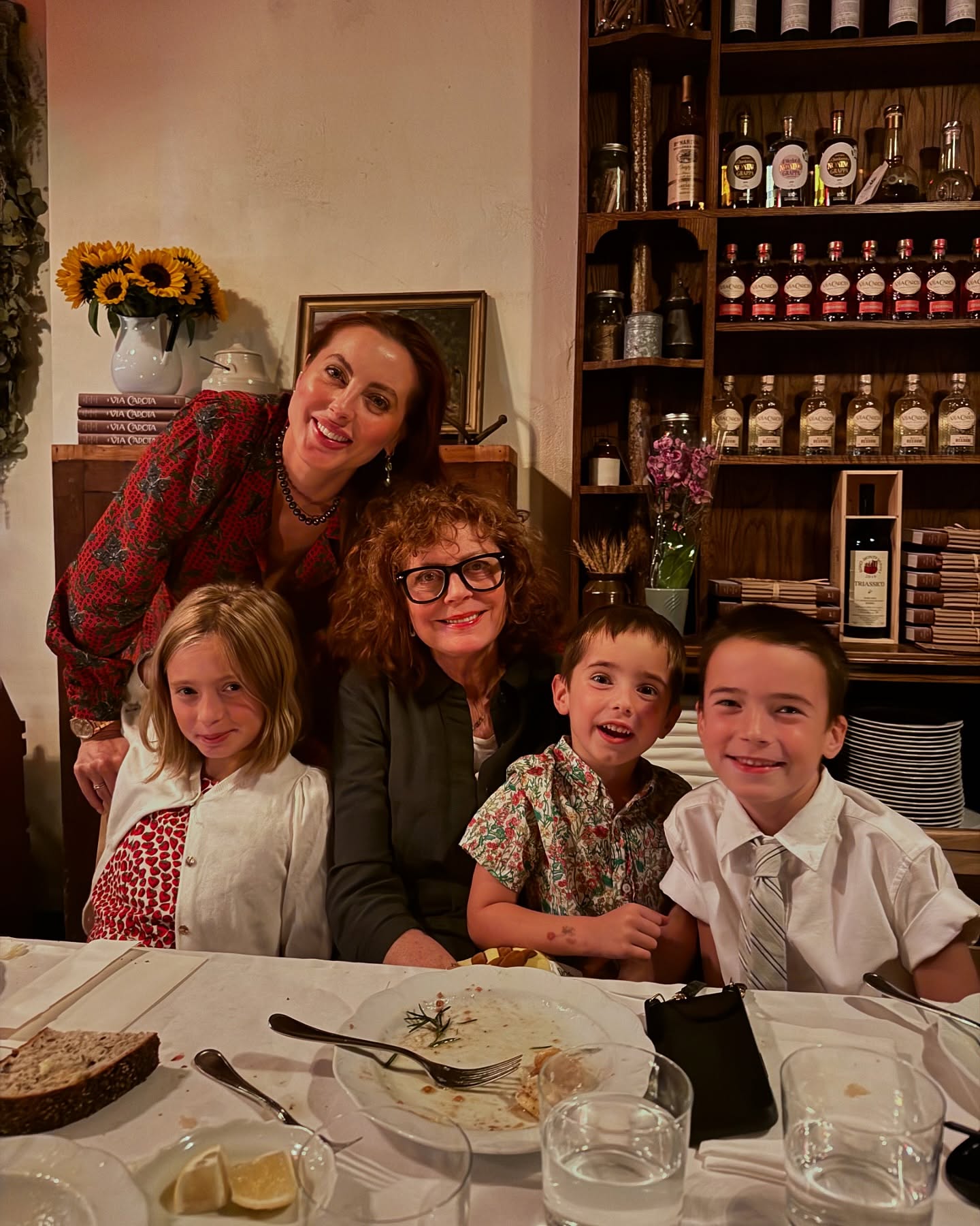 Eva Amurri with Susan Saradon and her children